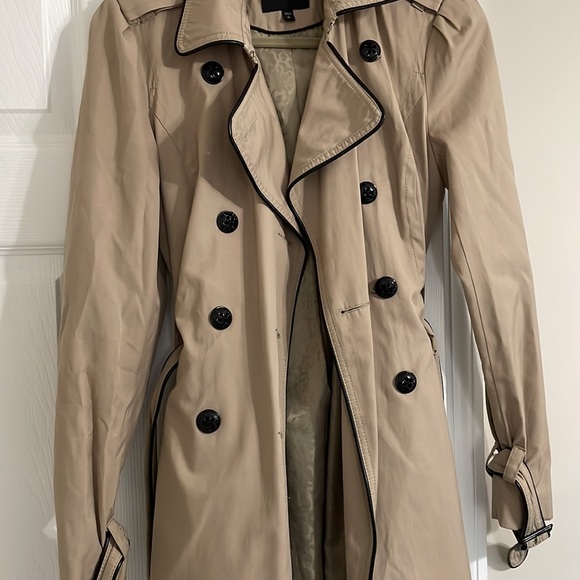 Express Rain Jacket - Picture 4 of 4